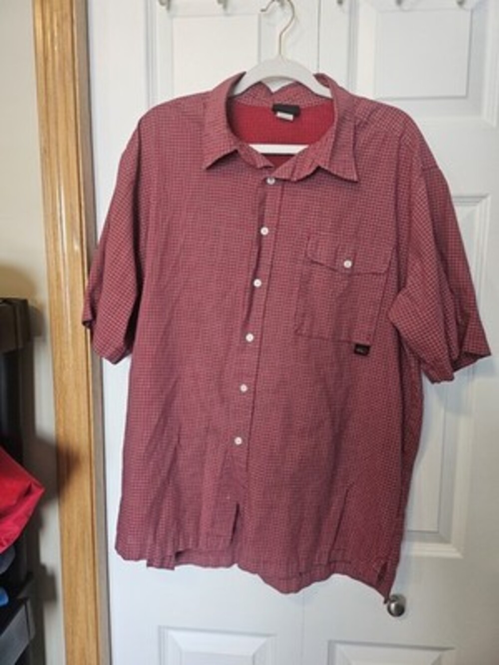 VANS XL Men's Button-down Shirt Dark Red Plaid Lightweight Short Sleeve Pocket